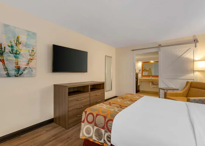Western Desert Inn 3*