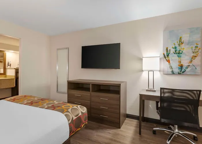 Western Desert Inn